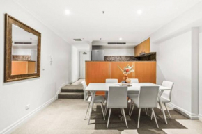 Amazing Apartment in Sydney CBD with Rooftop Pool, Sydney